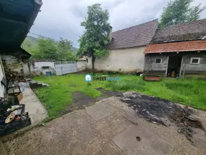 Casa de renovat  in Sinca Noua - imagine 2