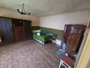 Casa de renovat  in Sinca Noua - imagine 19