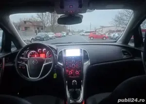 Vând Opel Astra j din 2012