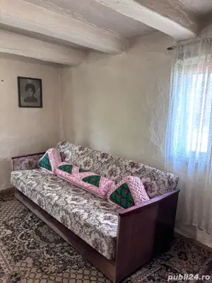 casă de vânzare în Valeapai - imagine 6