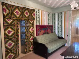 casă de vânzare în Valeapai - imagine 9