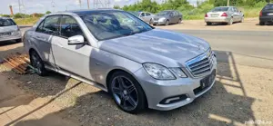 Dezmembrez Mercedes E Classe 220 cdi an 2011 automatic - imagine 5