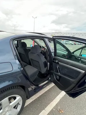 Peugeot 407 2.0 HDI 136 CP - imagine 10