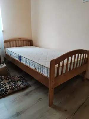 Pat solid nou din lemn masiv + saltea noua  90x190 cm