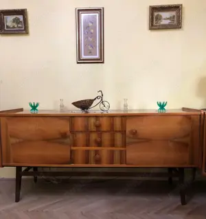 Mobila veche, set 5 piese din lemn masiv cu furnir de nuc   stare foarte buna - imagine 2