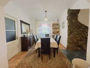 Casă / Vilă 3 camere, str.Gh. Doja /Central - imagine 3