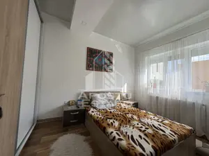 Casa cu sediu firma, atelier si apartament separat Mosnita Noua - imagine 9