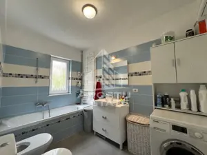 Casa individuala cu 4 camere, teren 700 mp, Mosnita Veche. pod generos - imagine 6