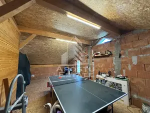 Casa individuala cu 4 camere, teren 700 mp, Mosnita Veche. pod generos - imagine 16