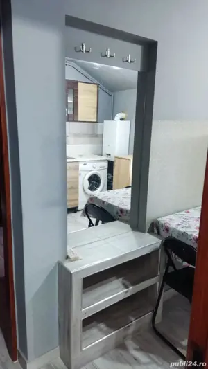 vand garsoniera la mansardă - imagine 5