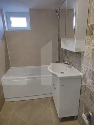  Apartamet de vanzare, cu 3 camere, 65 mp, zona Sagului  - imagine 7