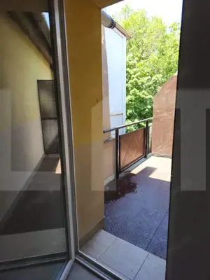  Apartamet de vanzare, cu 3 camere, 65 mp, zona Sagului  - imagine 12