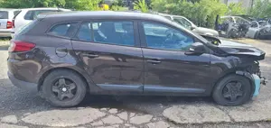 Dezmembram Renault Megane 3 Break - imagine 3