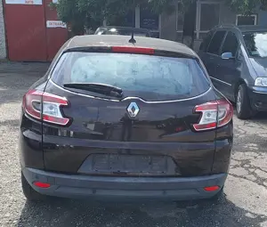 Dezmembram Renault Megane 3 Break - imagine 2