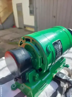 vând motor  - imagine 4