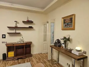 4 cam floreasca, plus 1 cam mansarda(birou), in vila, curte, garaj - imagine 8