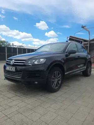 Vand VW Touareg 3.0tdi v6 RLine 2012 - imagine 2