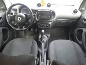 Vand Smart Fortwo 1.0 benzina an 2015Vand Smart Fortwo ,2 locuri motor 1000cm b3nzina 