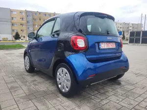 Vand Smart Fortwo 1.0 benzina an 2015Vand Smart Fortwo ,2 locuri motor 1000cm b3nzina  - imagine 9