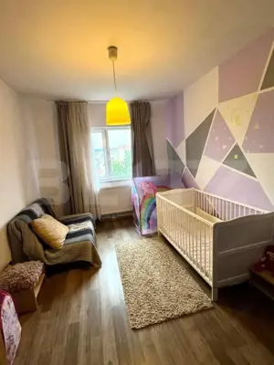 Apartament de vanzare, cu 4 camere, 81 mp, zona Tractorul - imagine 5