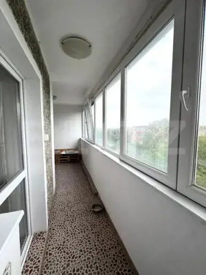 Apartament de vanzare, cu 4 camere, 81 mp, zona Tractorul - imagine 7