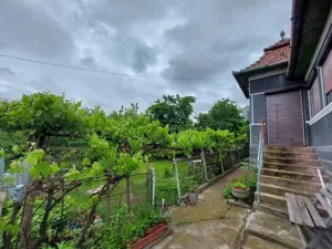 PF vand casa in loc. Moldovenesti, teren 1053mp - imagine 4