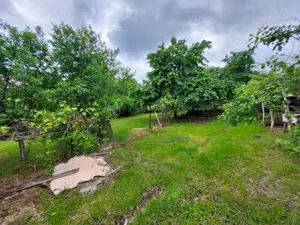 PF vand casa in loc. Moldovenesti, teren 1053mp - imagine 5