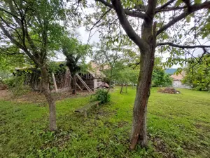 PF vand casa in loc. Moldovenesti, teren 1053mp - imagine 6