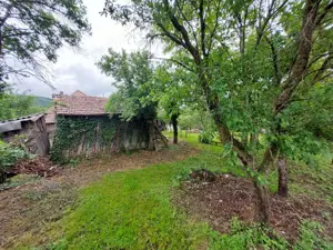 PF vand casa in loc. Moldovenesti, teren 1053mp - imagine 7