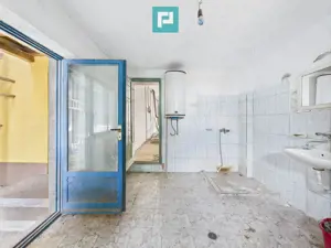 Atelier de producție cu showroom în Cenad - imagine 20
