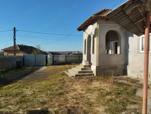 Casa la tara de vânzare  - imagine 7