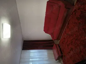 Vând apartament 4 camere decomandat