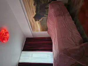 Vând apartament 4 camere decomandat  - imagine 4