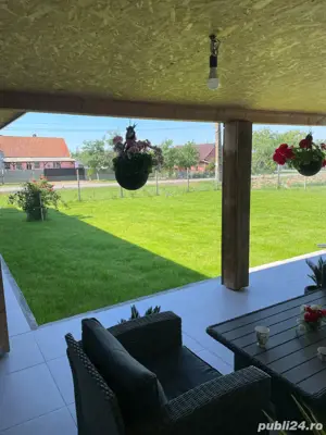 Vand casa cu 2500mp de teren. Zona frumoasa și liniștita!