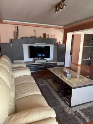  Apartament 3 camere, zona Nord, Calea lui Traian