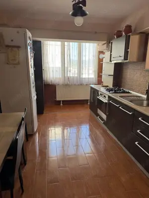  Apartament 3 camere, zona Nord, Calea lui Traian - imagine 4