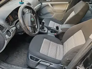 Vând Skoda Octavia 2 combi TDI, an 2011,  diesel 2.0 ,140 cp - imagine 10
