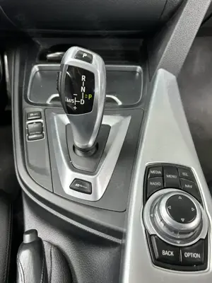 BMW 330E 265 CP 2.0 Hybrid - imagine 8