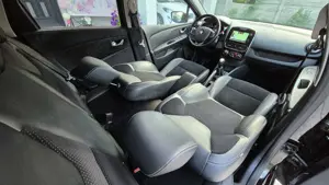 Renault-Clio-1,5 Dci- Led-Climatronic-Navi-Keyless-Goo-Entry-Led-Pure-Vision-Euro 6 - imagine 9 Renault-Clio-1,5 Dci- Led-Climatronic-Navi-Keyless-Goo-Entry-Led-Pure-Vision-Euro 6 - imagine 9