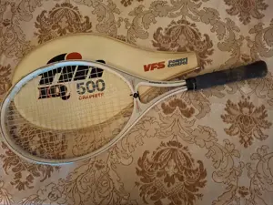 Vând rachetă tenis cu husa proprie+husa Dunlup+ portracheta Babolat - imagine 2