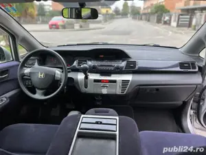 Honda FR-V 1.8 16V i-VTEC Gaz GPL autmata Executive (103 kw) 6 Locuri - imagine 3