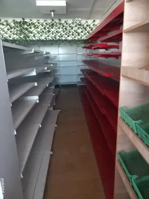 vand  inchiriez spațiu comercial  - imagine 5