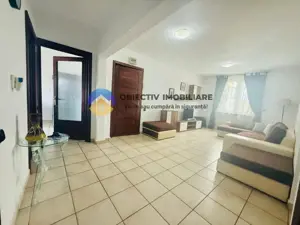 Apartament 3 camere de vânzare – zonă semicentrală, spațios, luminos, 2 băi