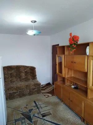 Vând apartament cu 2 camere  - imagine 5