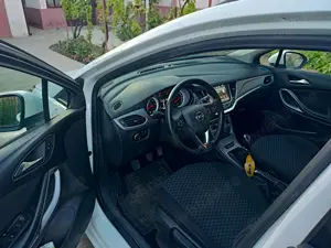 Vind Opel Astra k sports tourer, 1.6 cdti, 110cp din 2017. - imagine 8 Vind Opel Astra k sports tourer, 1.6 cdti, 110cp din 2017. - imagine 8