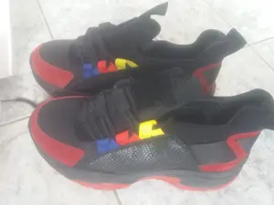 Vand adidasi nr 36 unisex noi usori comozi