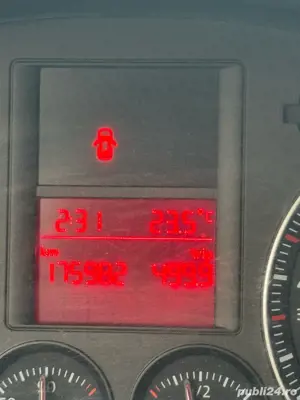 vw jetta 2006 1.6mpi benzina  - imagine 2