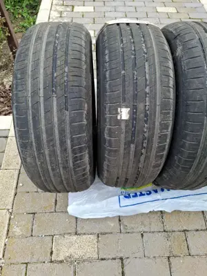 Vand 4 anvelope vara good year efficient grip R 17 - imagine 2