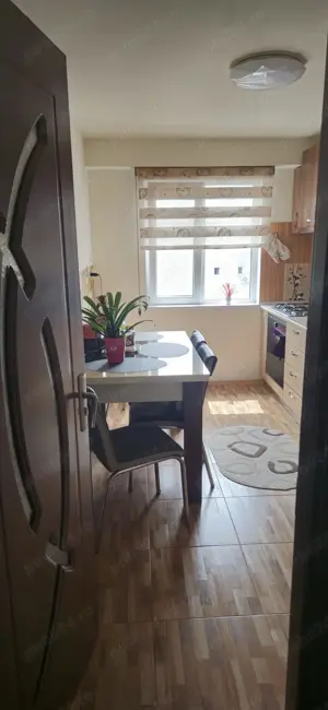  Apartament de vânzare luminos și primitor, conf 1  - imagine 4