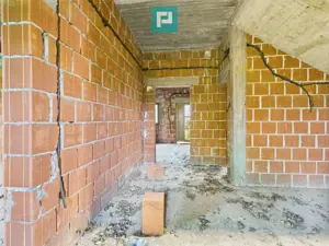 Casă la roșu, P+1, în localitatea Beliu, Arad - imagine 3